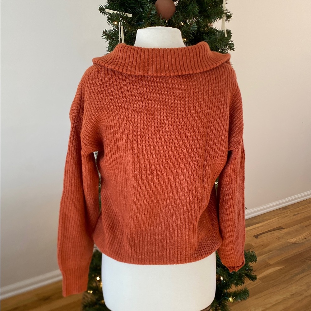 Old Navy Rib-Knit Quarter Zip Rust Color - Picture 3 of 5